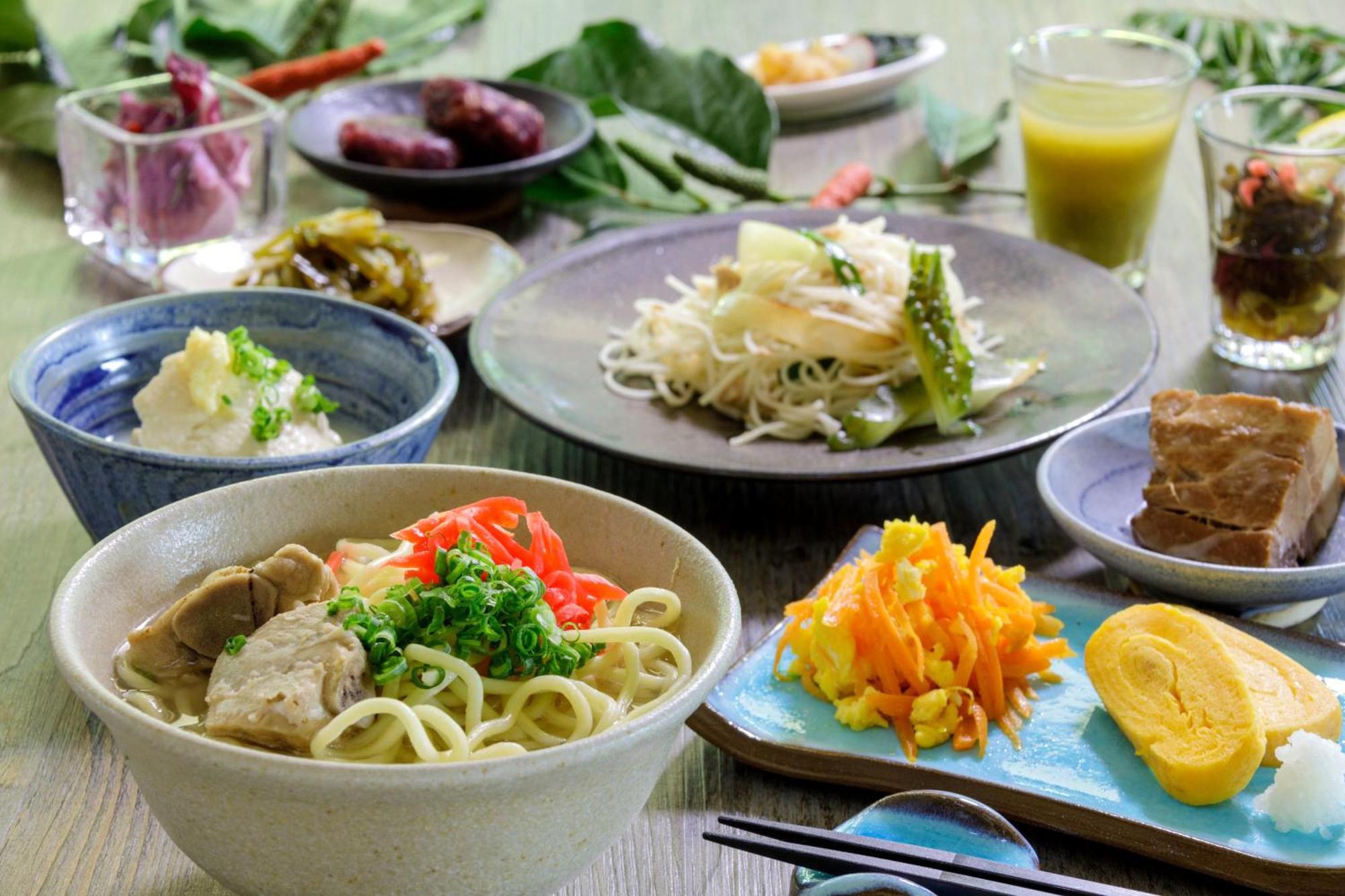 Art Hotel Ishigakijima Ishigaki  Экстерьер фото